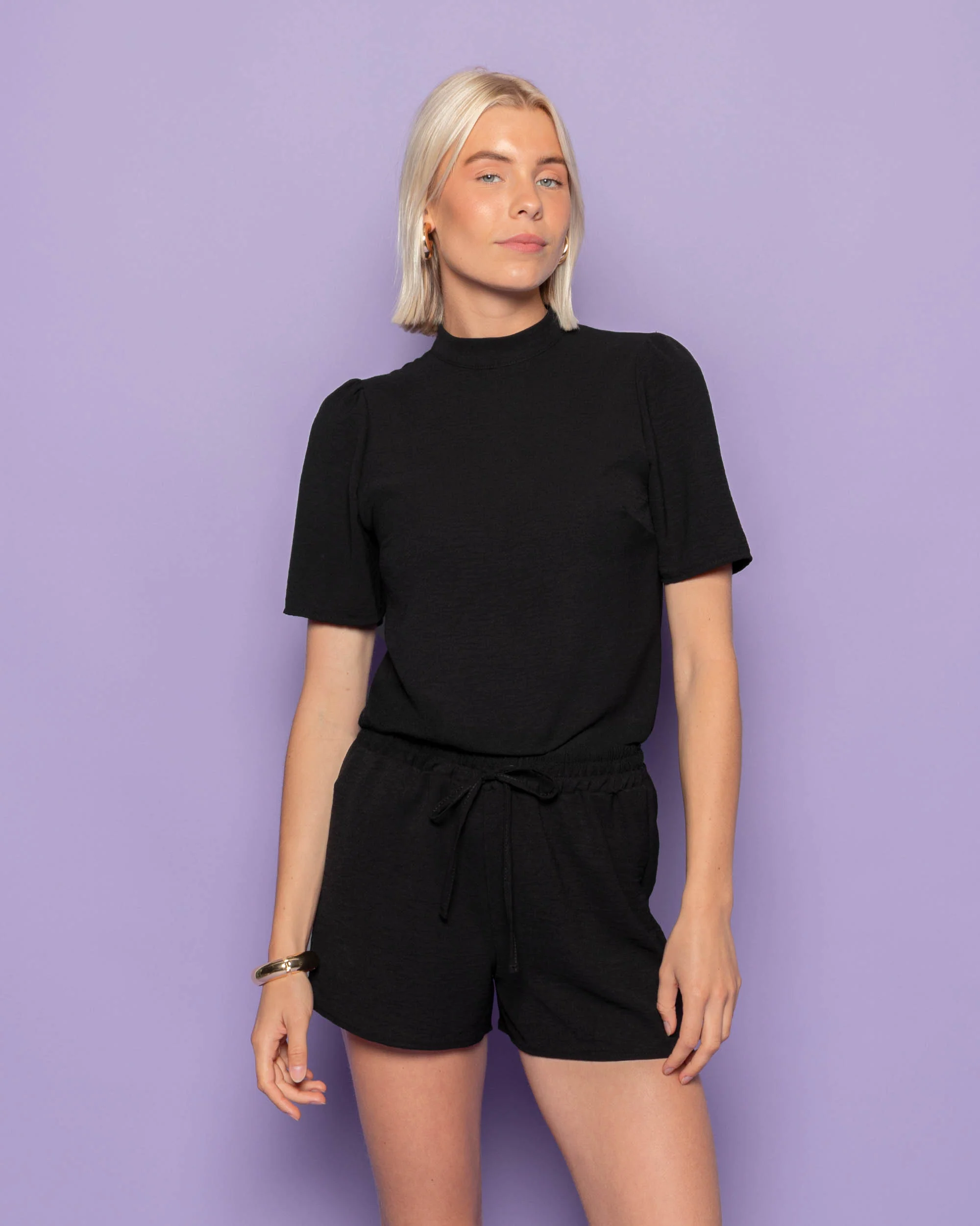 JULIE SHORT SLEEVE TOP ZWART - Image 3