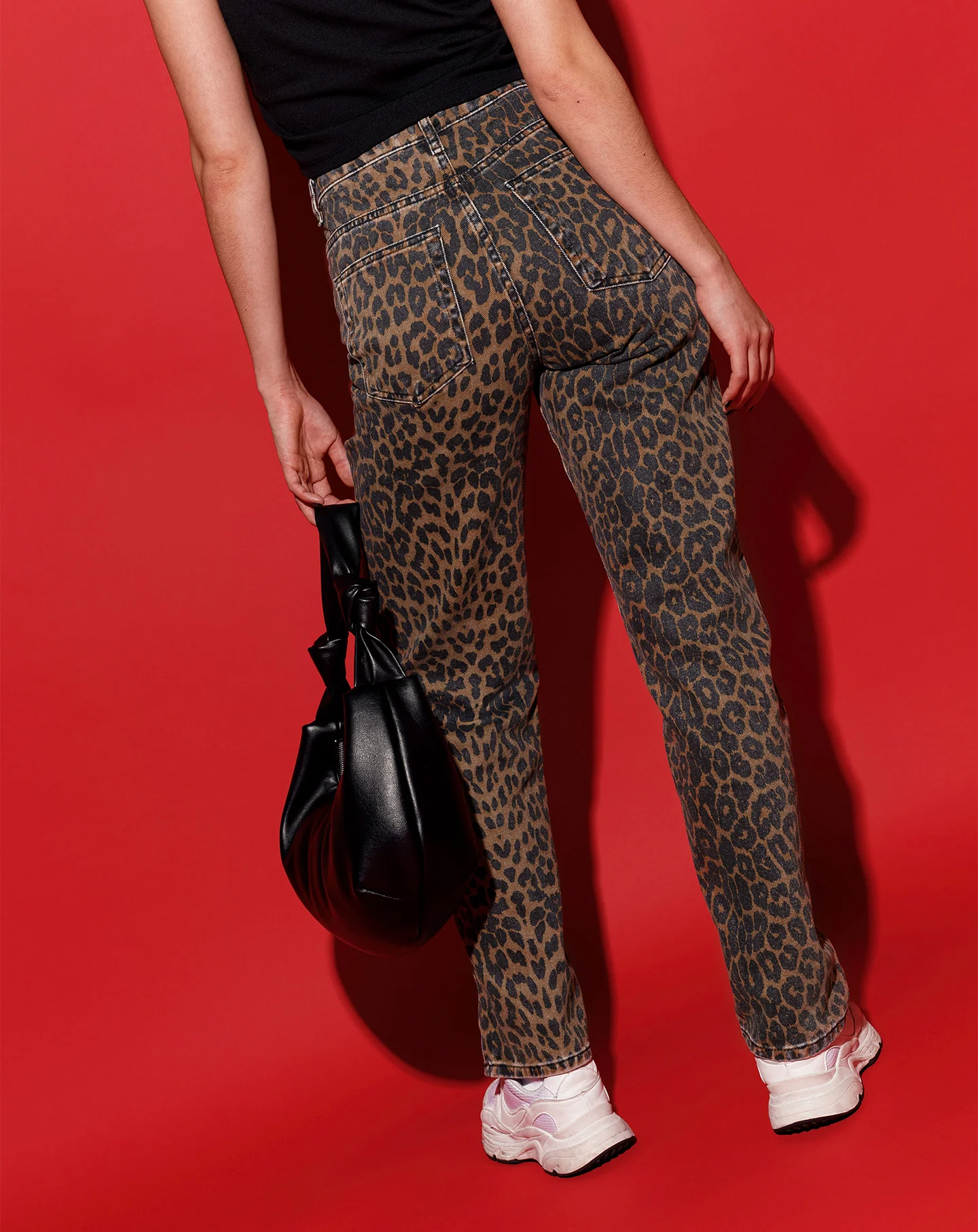 LEOPARD ALLOVER JEANS ZWART - Image 3