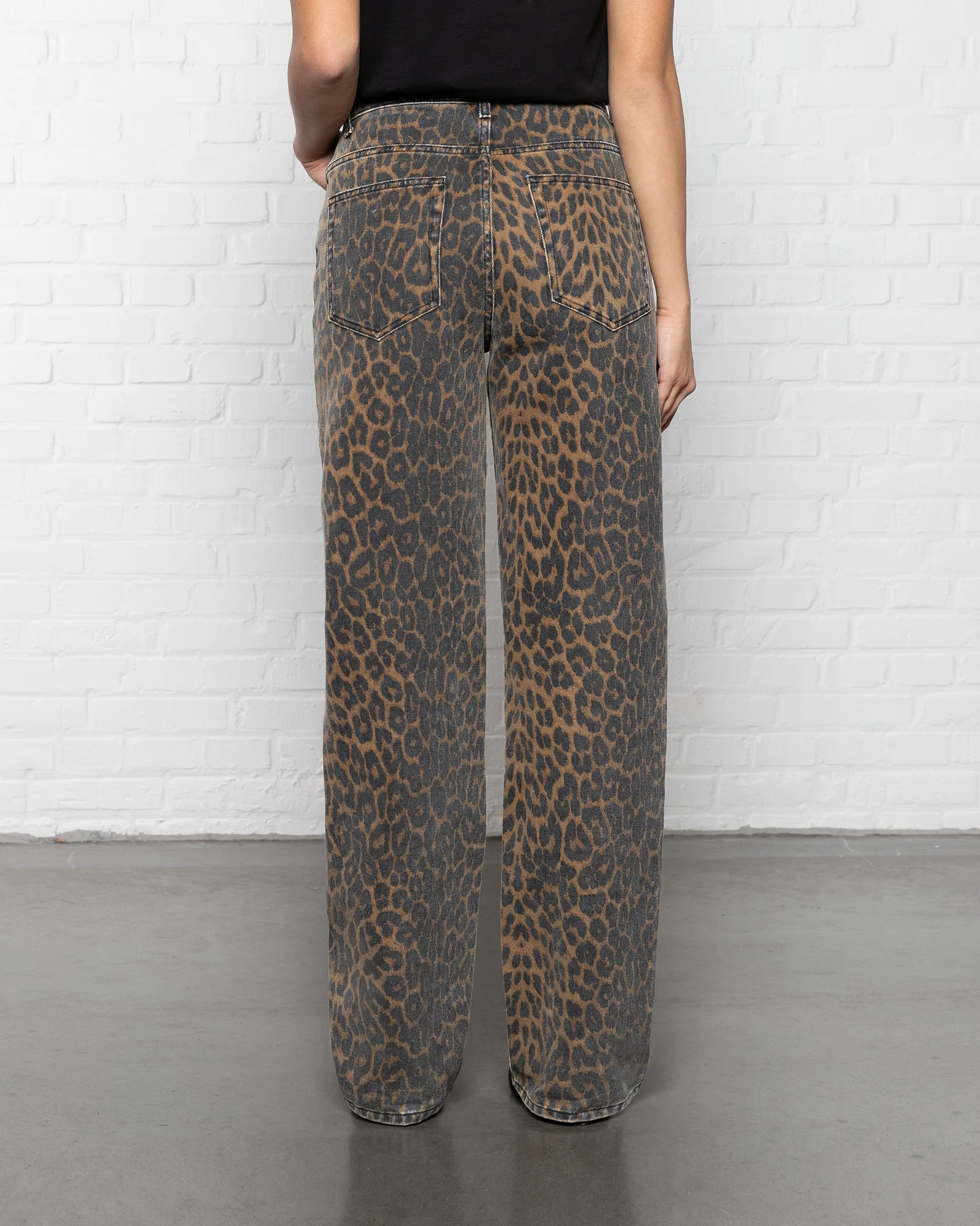 LEOPARD ALLOVER JEANS ZWART - Image 6